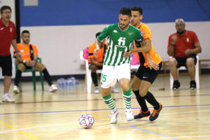 El Ceutí perdió por 4-1 ante el Betis en el amistoso de la pasada pretemporada