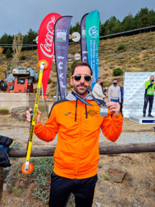 Carracao, con la medalla de plata conquistada en Sierra Nevada