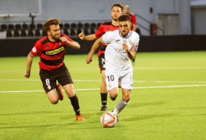 Chakir espera poder compaginar trabajo y fútbol