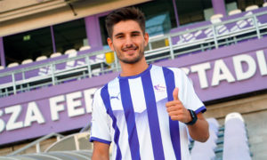 Mauro Cerqueira, en su etapa como jugador del Újpest FC de Hungría 