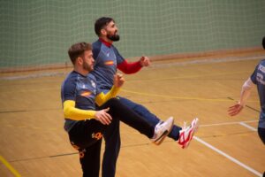 El portero Gonzalo Pérez de Vargas, en primer término 