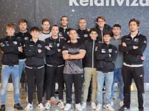 EL CN Caballa ha reaccionado en el último cuarto para empatar el partido