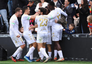 Jugadores del Ceuta celebran el gol de Aisar contra el Real Madrid Castilla en la pasada jornada