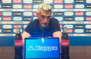 Vicente Parras, en la sala de prensa del Collao