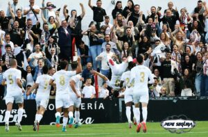 Rodri Ríos celebra uno de sus goles en el Murube contra el Nàstic de Tarragona