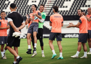 El Ceuta ha completado este sábado su último entrenamiento antes de viajar a Marbella