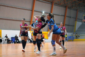 El Estudiantes no dio opción al conjunto almeriense