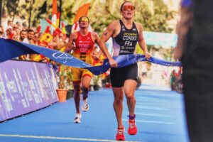 La francesa francesa Lea Conix vence al esprint a la española Marta Pintanel