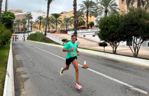 Mohamed 'Bily', en solitario camino de la meta en las Murallas Reales