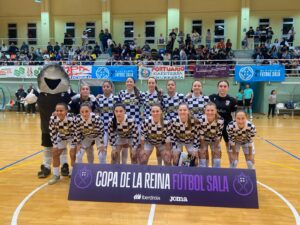  Formación del Ceuta Femenino, este miércoles en el 'Guillermo Molina' 📷 Rafa Peña