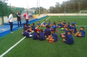 García Gaona visitó a los alumnos de la Escuela del Príncipe