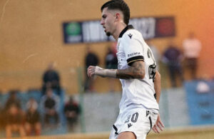 Juanpe Heredi ha adelantado a los blancos pero el Cartaya ha empatado al final 