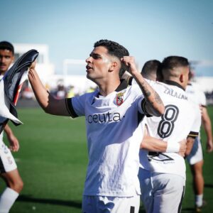 Andy Escudero celebra su gol ante el Betis Deportivo, quinto de la temporada