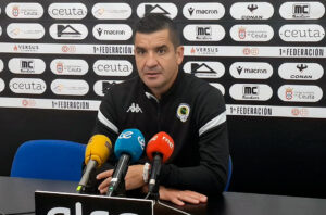 Rubén Torrecilla, este sábado en la sala de prensa del Murube 