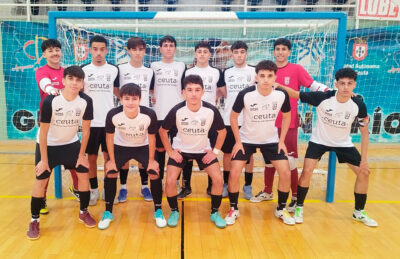 Formación del Deportivo Ceutí, antes de su partido contra el Málaga Ciudad Redonda