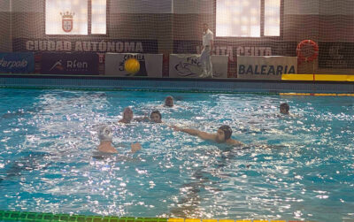 Un lance del partido disputado este sábado en la piscina ¡Lorena Miranda' 📷 Rada Peña 