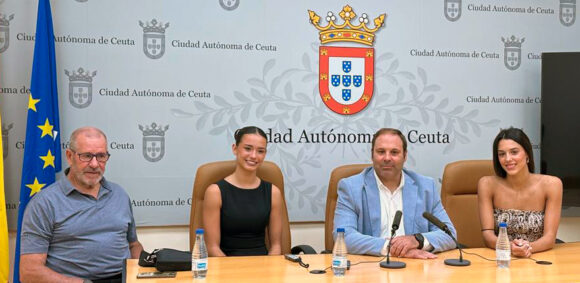 Díaz-Flor, Irene Bergua, Sergio Aguilera y Salma Solaun, en la rueda de prensa