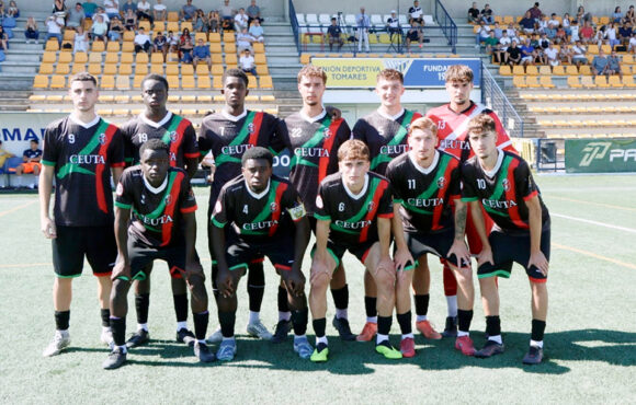 Formación del Sporting Atlético, este domingo en Tomares 📷 Abdeselam Mohamed