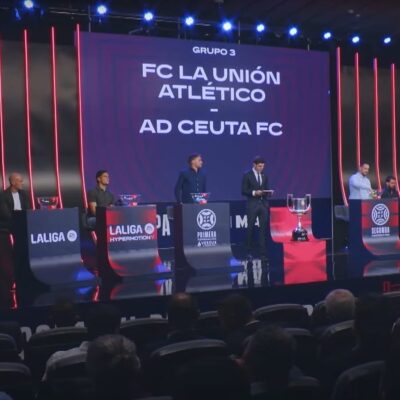 Momento del sorteo en el que el aceita ha quedado emparejado con el Club Atlético Unión 