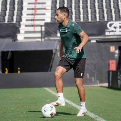Anuar Tuhami, durante un entrenamiento en el Murube 