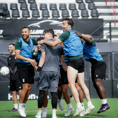 Jugadores del Ceuta, durante un entrenamiento de esta semana 
