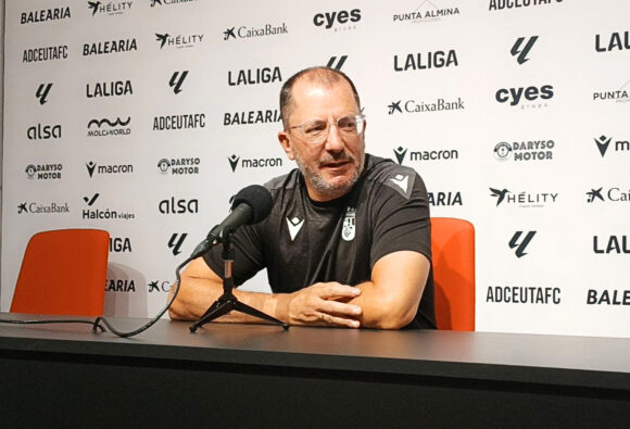 Romero, este jueves en rueda de prensa. / FOTO D. Vicente