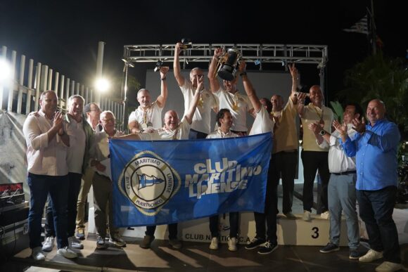 Un momento de la entrega de premios de la Semana Náutica