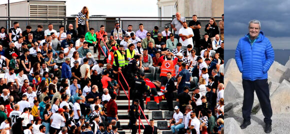 Momento en el que Manuel Carreto era atendido en la grada de Gol Sur del Murube 